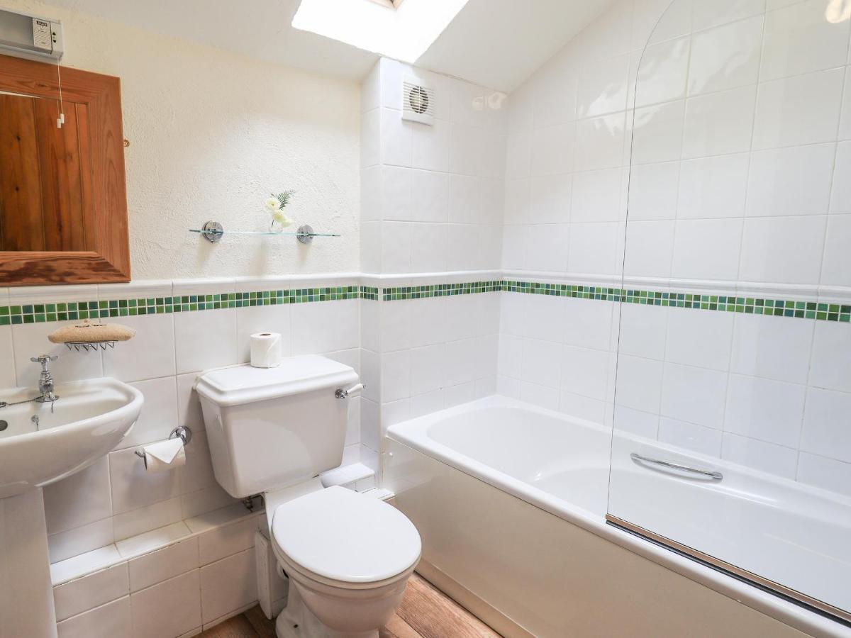 Gowan Cottage Стейвли Экстерьер фото