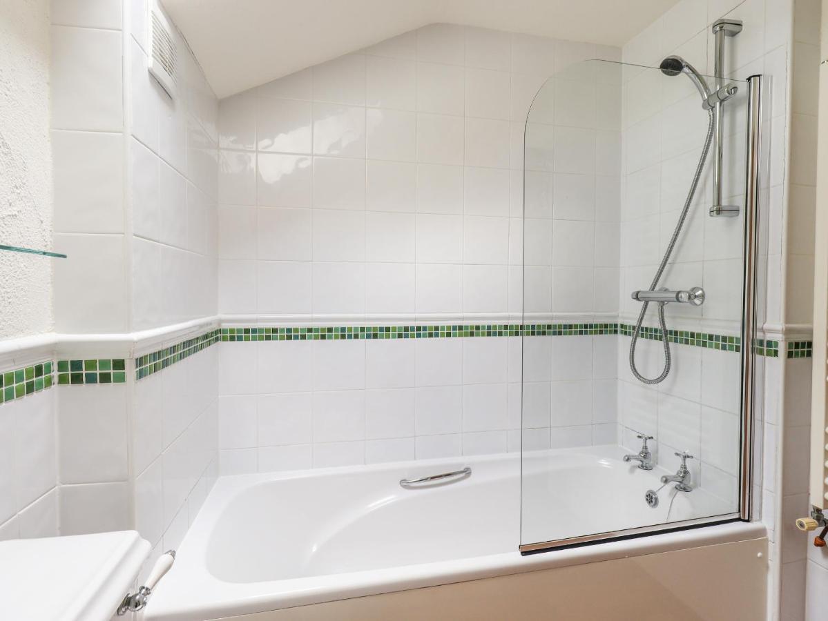 Gowan Cottage Стейвли Экстерьер фото
